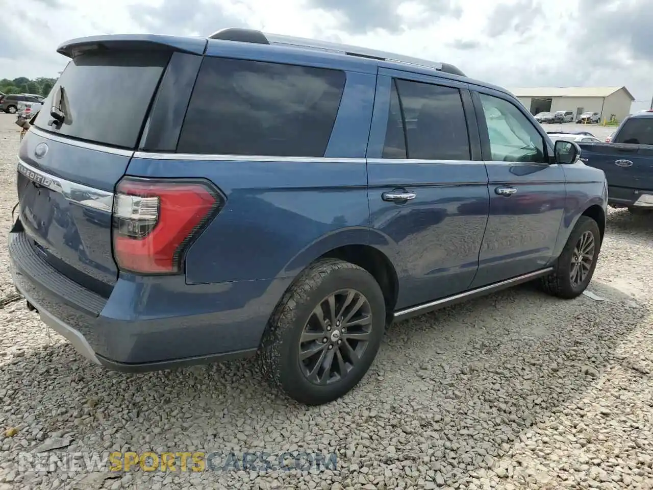 3 Photograph of a damaged car 1FMJU2AT3LEA01627 FORD EXPEDITION 2020