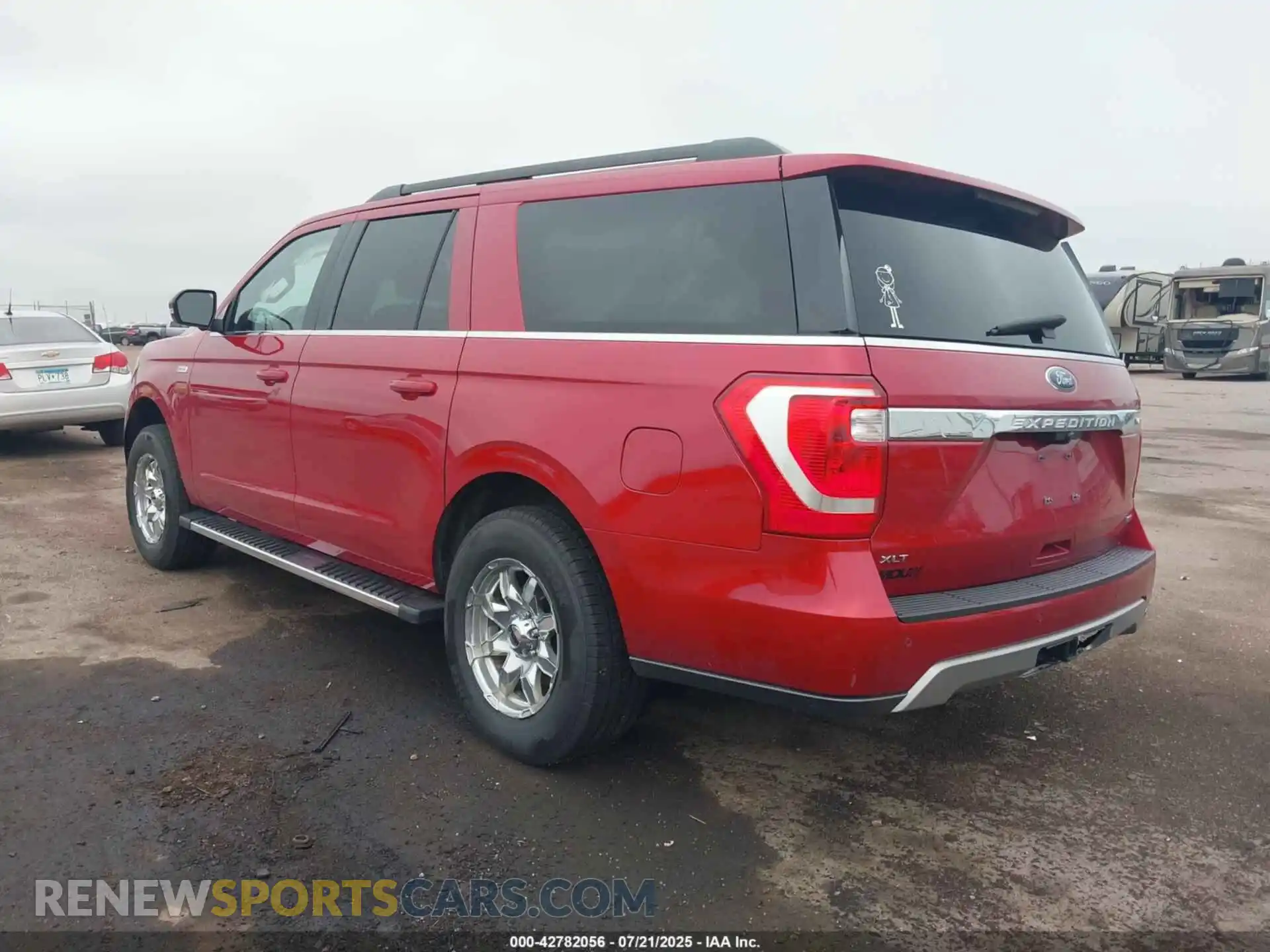 3 Photograph of a damaged car 1FMJK1JT1MEA70947 FORD EXPEDITION 2021