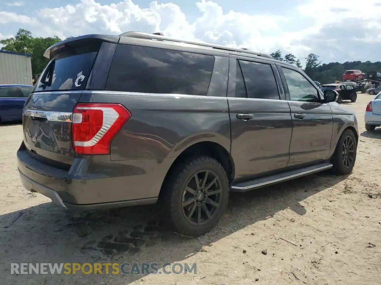 3 Photograph of a damaged car 1FMJK1JT2MEA78359 FORD EXPEDITION 2021
