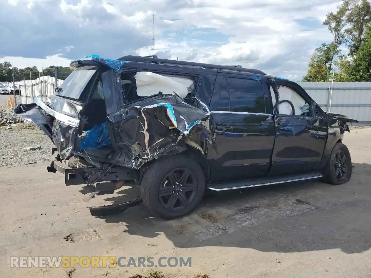 3 Photograph of a damaged car 1FMJK1JT5MEA60745 FORD EXPEDITION 2021