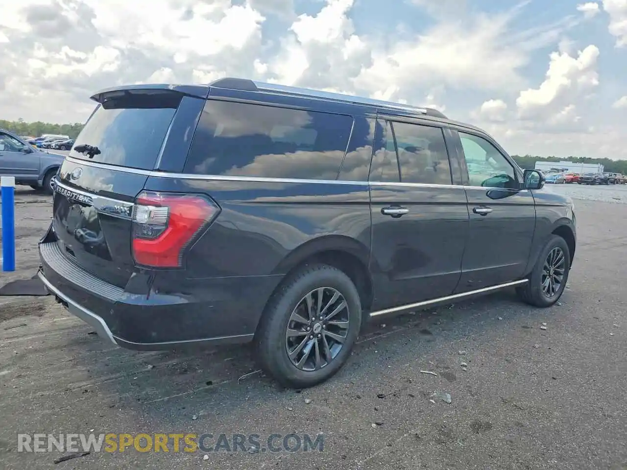 3 Photograph of a damaged car 1FMJK1KT0MEA25352 FORD EXPEDITION 2021
