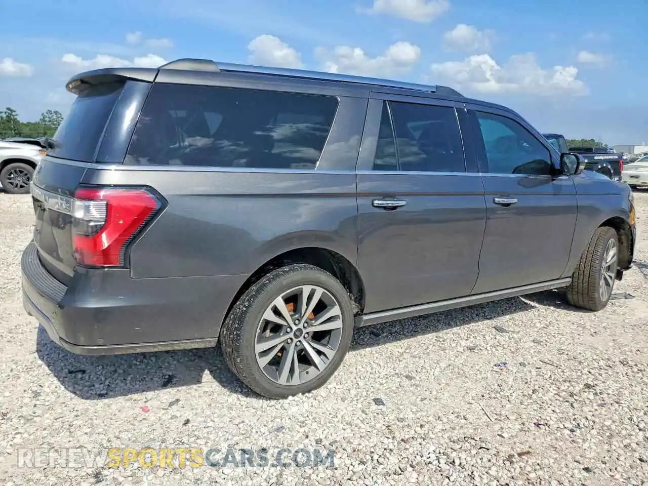 3 Photograph of a damaged car 1FMJK1KT1MEA74026 FORD EXPEDITION 2021
