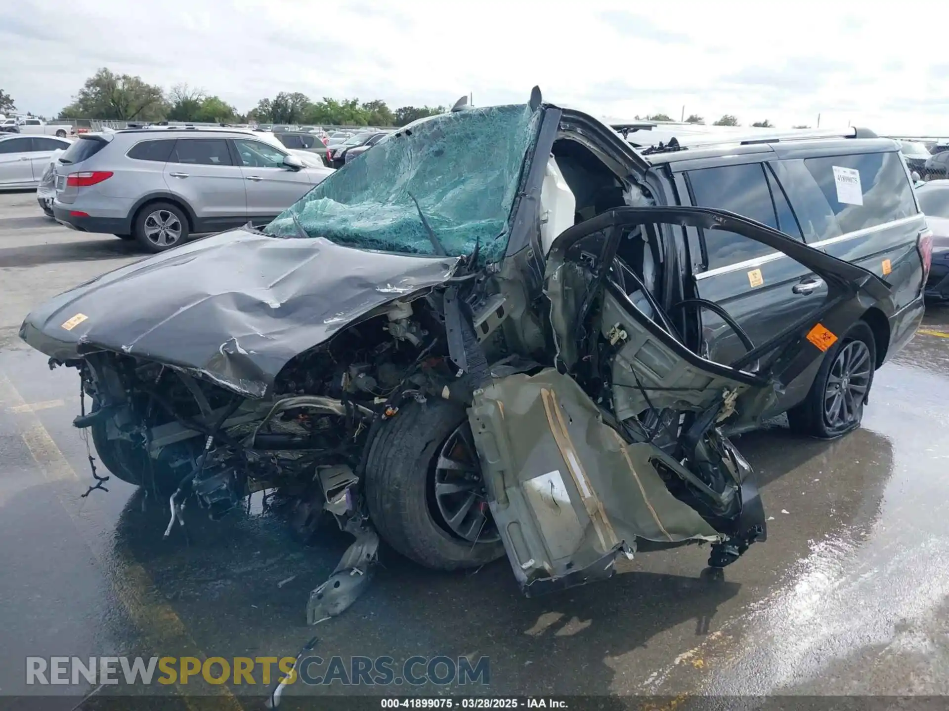 2 Photograph of a damaged car 1FMJK1KT6MEA19085 FORD EXPEDITION 2021