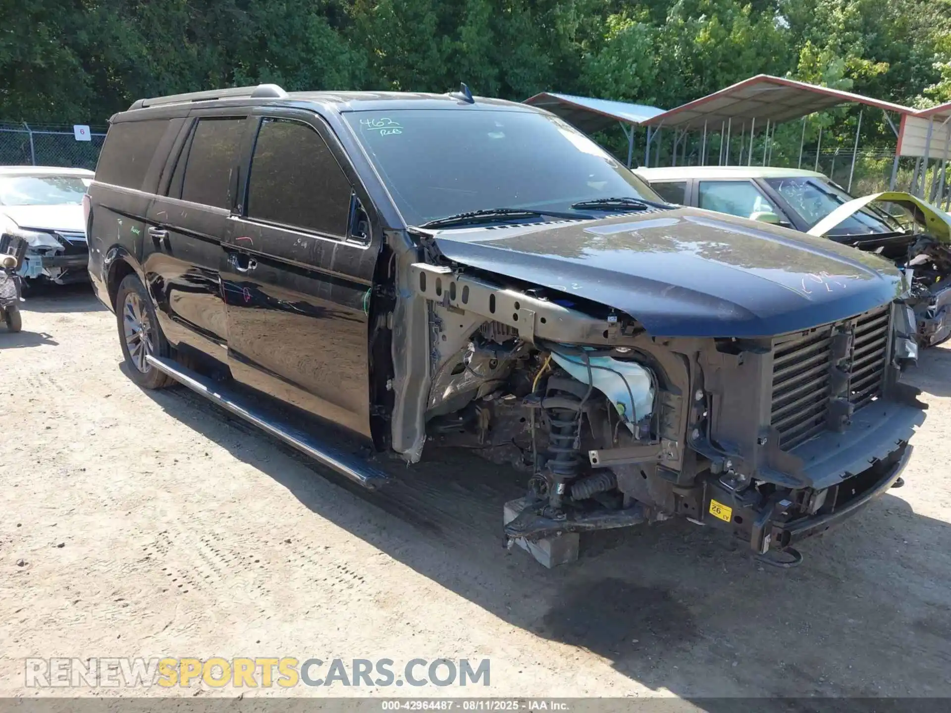 1 Фотография поврежденного автомобиля 1FMJK2AT1MEA25903 FORD EXPEDITION 2021