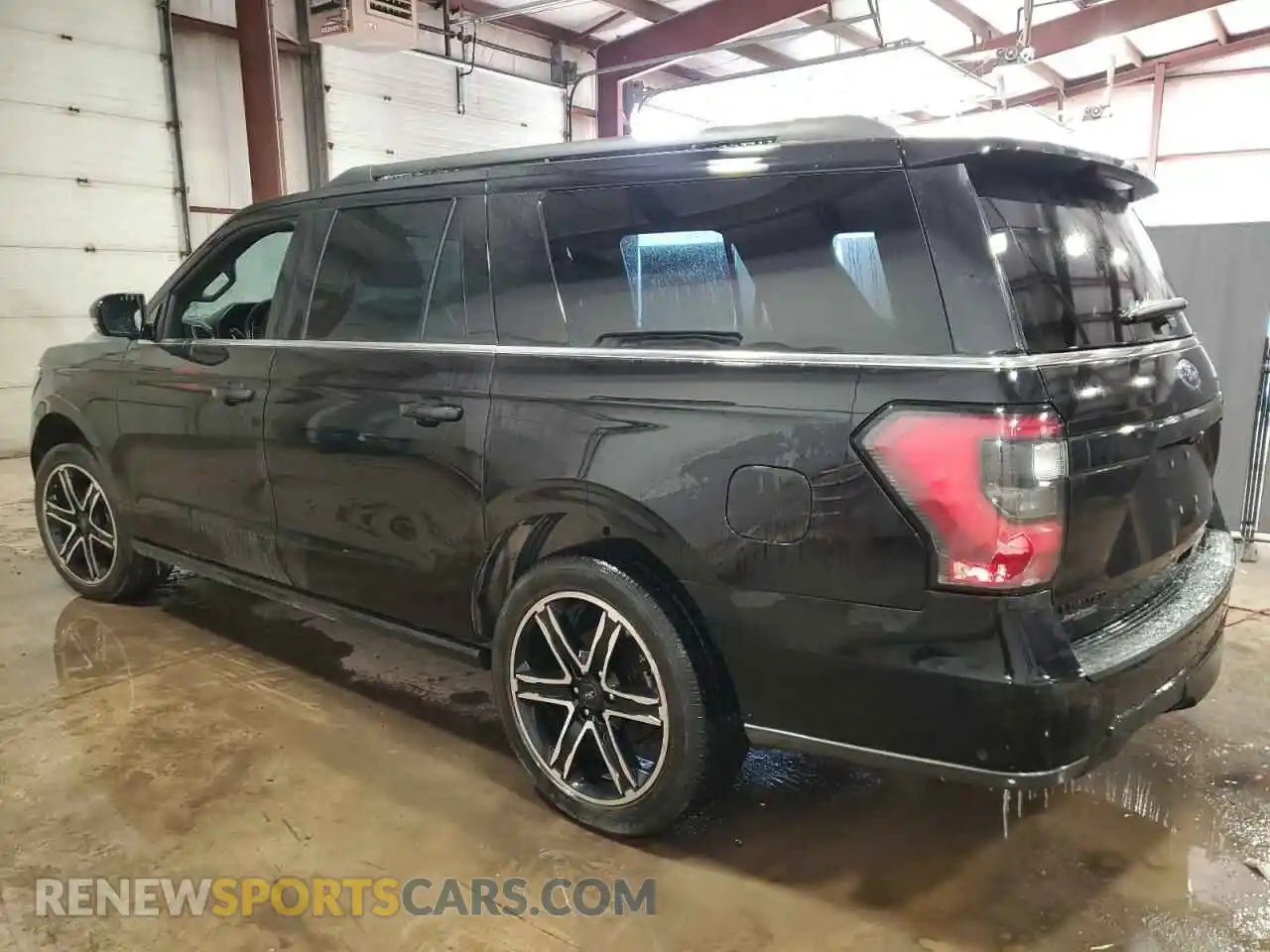 2 Photograph of a damaged car 1FMJK2AT2MEA12755 FORD EXPEDITION 2021