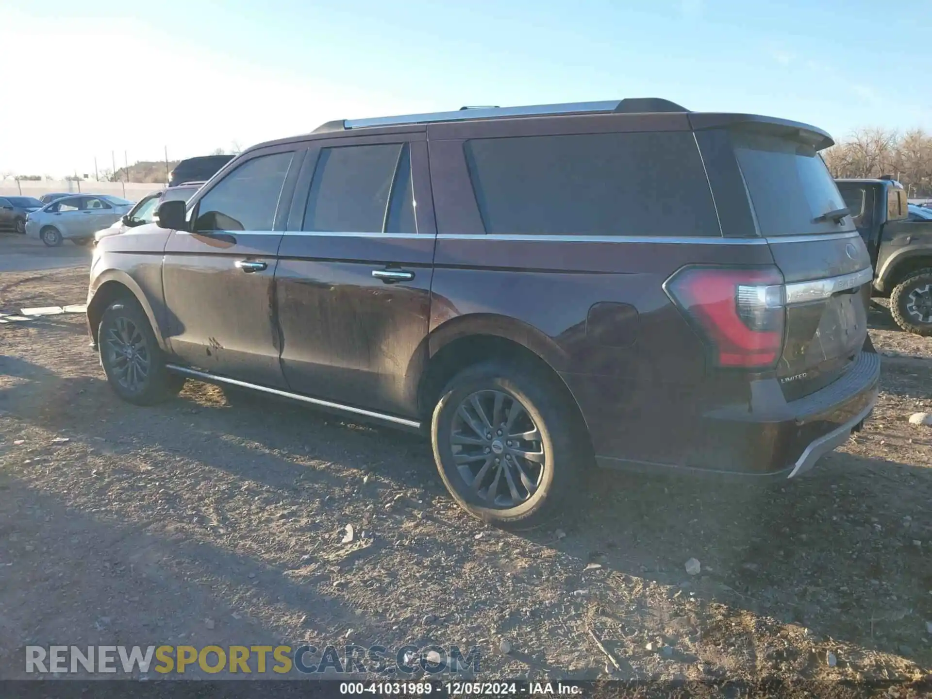 3 Photograph of a damaged car 1FMJK2AT6MEA39702 FORD EXPEDITION 2021