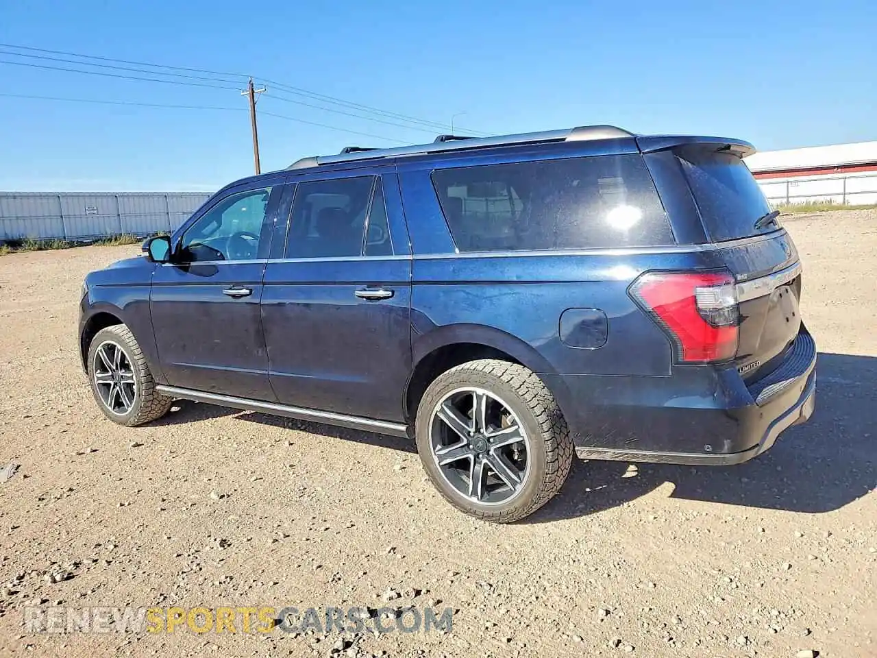 2 Photograph of a damaged car 1FMJK2AT9MEA84746 FORD EXPEDITION 2021