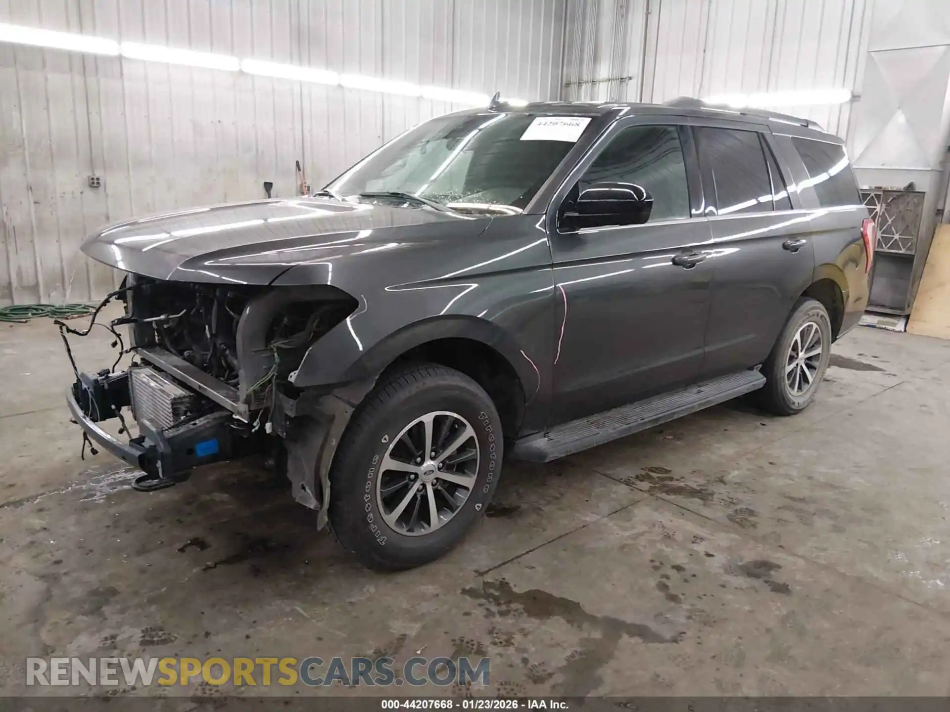 2 Photograph of a damaged car 1FMJU1GT8MEA42578 FORD EXPEDITION 2021