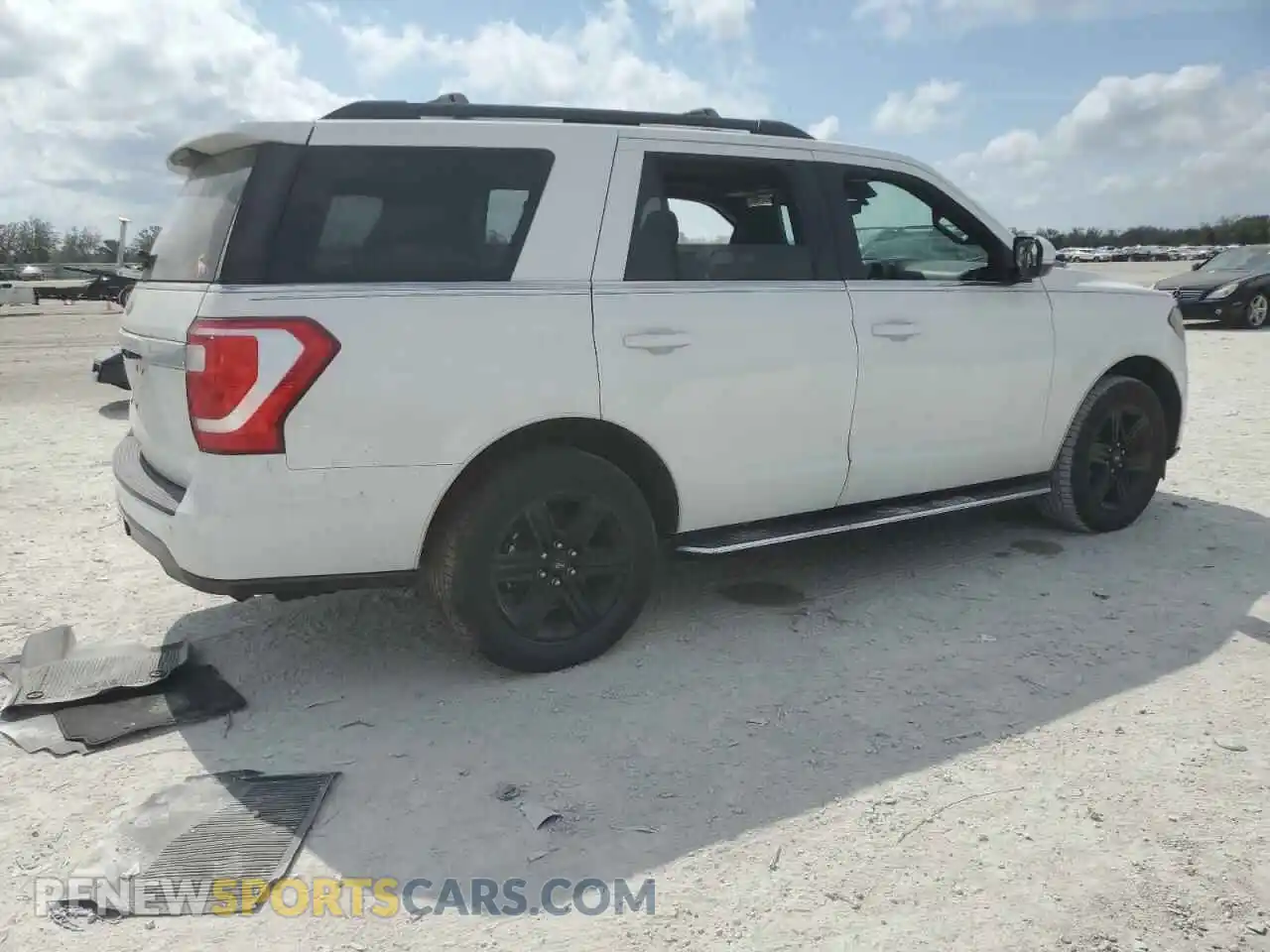 3 Photograph of a damaged car 1FMJU1HT9MEA48419 FORD EXPEDITION 2021