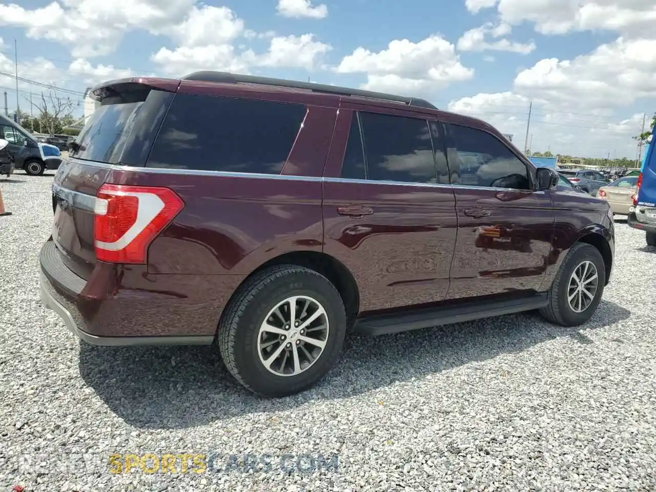 3 Photograph of a damaged car 1FMJU1HTXMEA49370 FORD EXPEDITION 2021