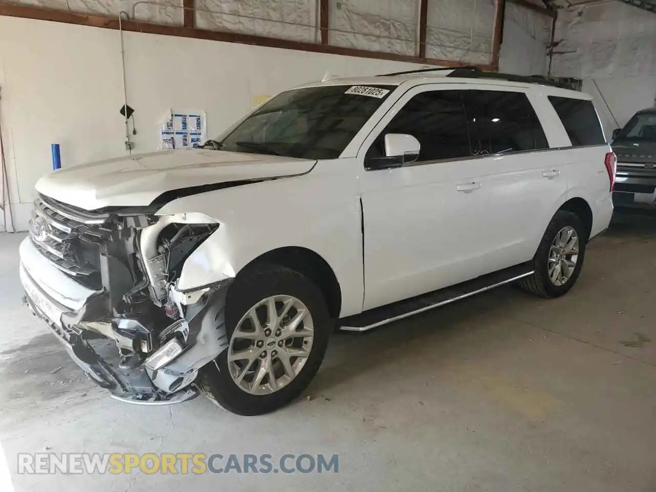 1 Photograph of a damaged car 1FMJU1JT0MEA24567 FORD EXPEDITION 2021