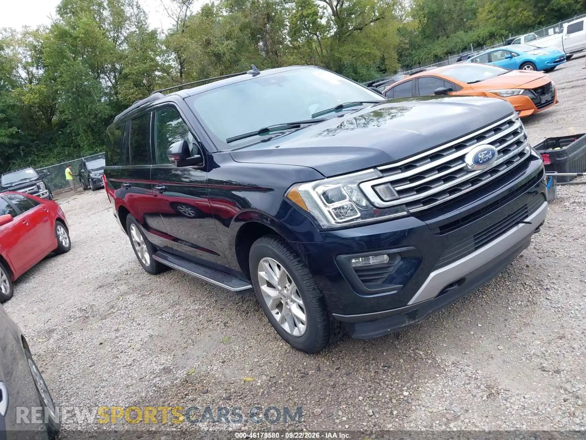 1 Photograph of a damaged car 1FMJU1JT3MEA61841 FORD EXPEDITION 2021