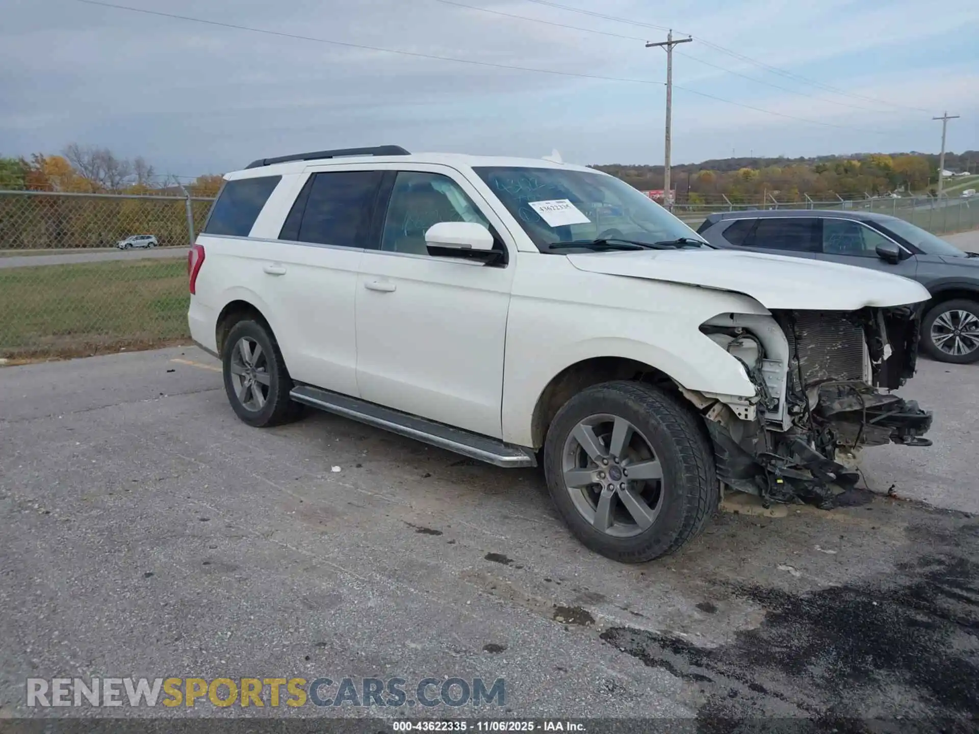 1 Photograph of a damaged car 1FMJU1JT5MEA32518 FORD EXPEDITION 2021
