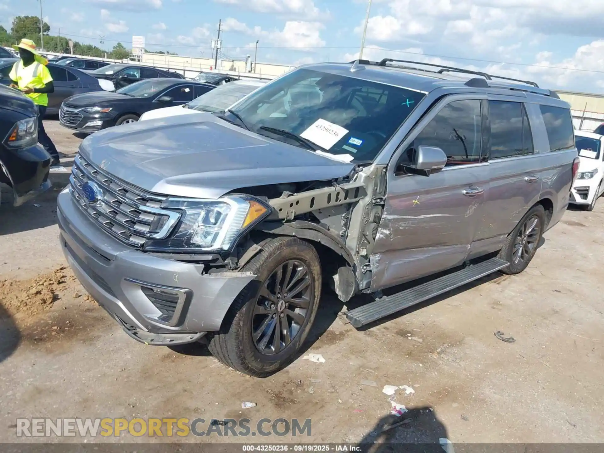 2 Photograph of a damaged car 1FMJU1KT0MEA56014 FORD EXPEDITION 2021