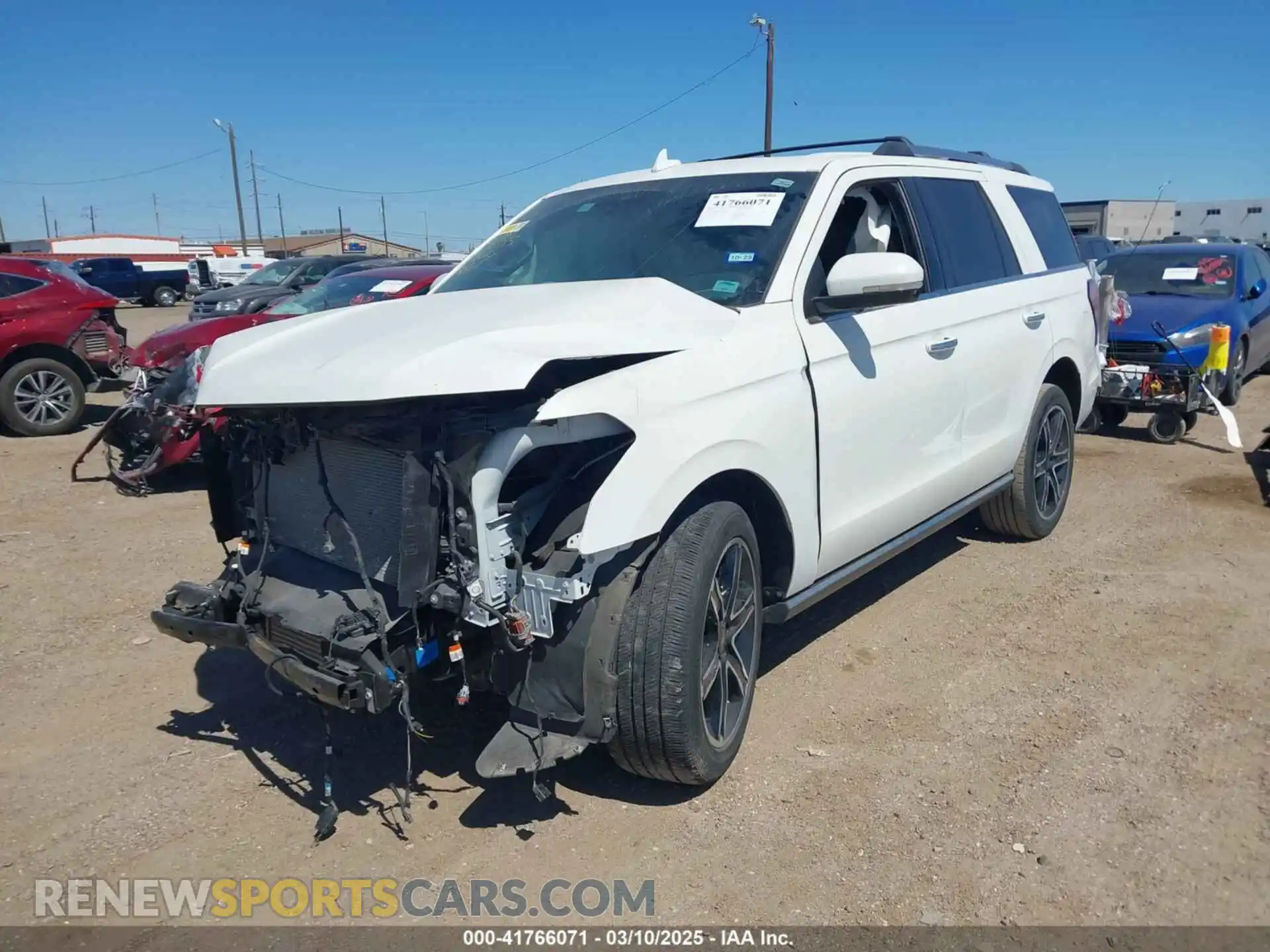 2 fotografías del automóvil dañado 1FMJU1KT0MEA73802 FORD EXPEDITION 2021