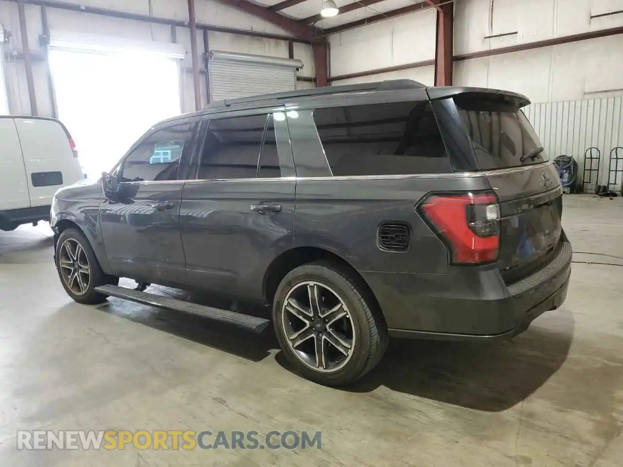 2 Photograph of a damaged car 1FMJU1KT0MEA78630 FORD EXPEDITION 2021