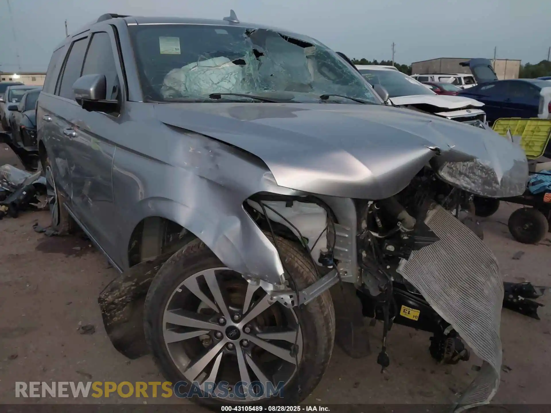 1 Photograph of a damaged car 1FMJU1KT7MEA76504 FORD EXPEDITION 2021