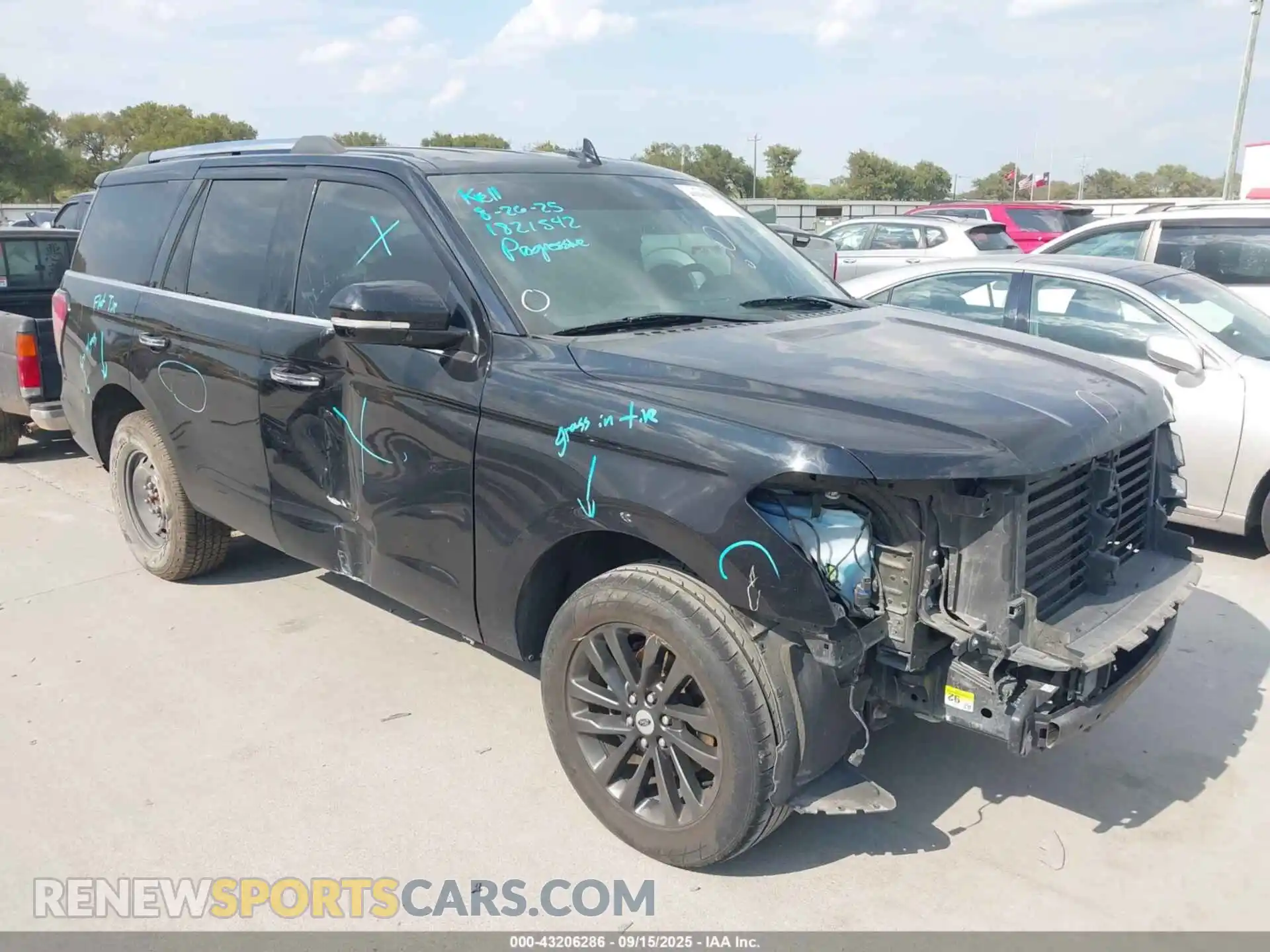 1 Photograph of a damaged car 1FMJU1KT8MEA08440 FORD EXPEDITION 2021