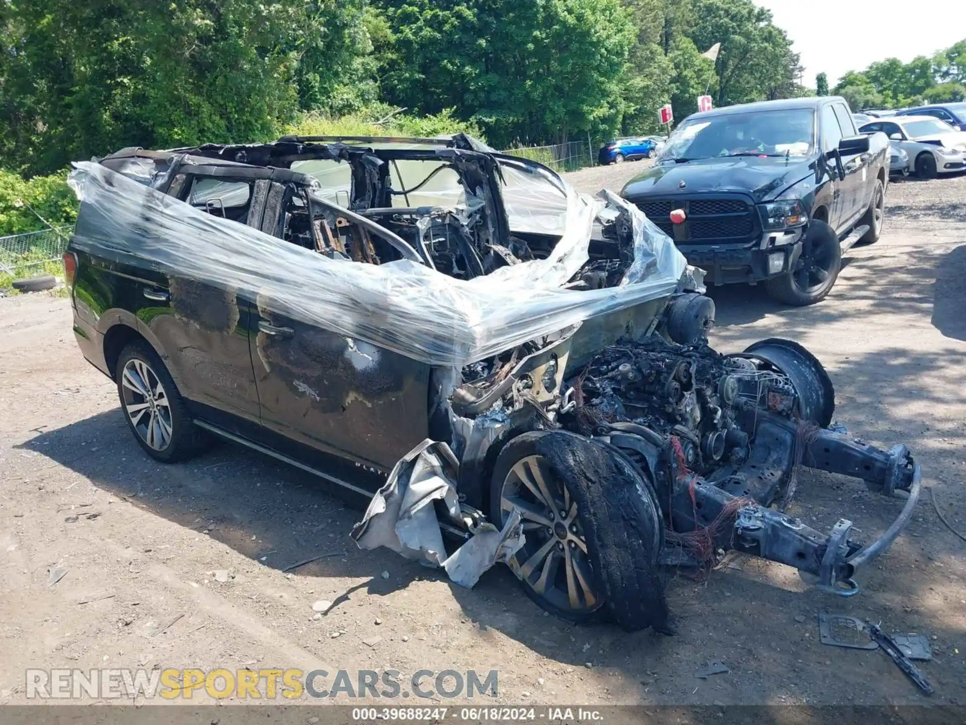 1 Photograph of a damaged car 1FMJU1MT3MEA82930 FORD EXPEDITION 2021