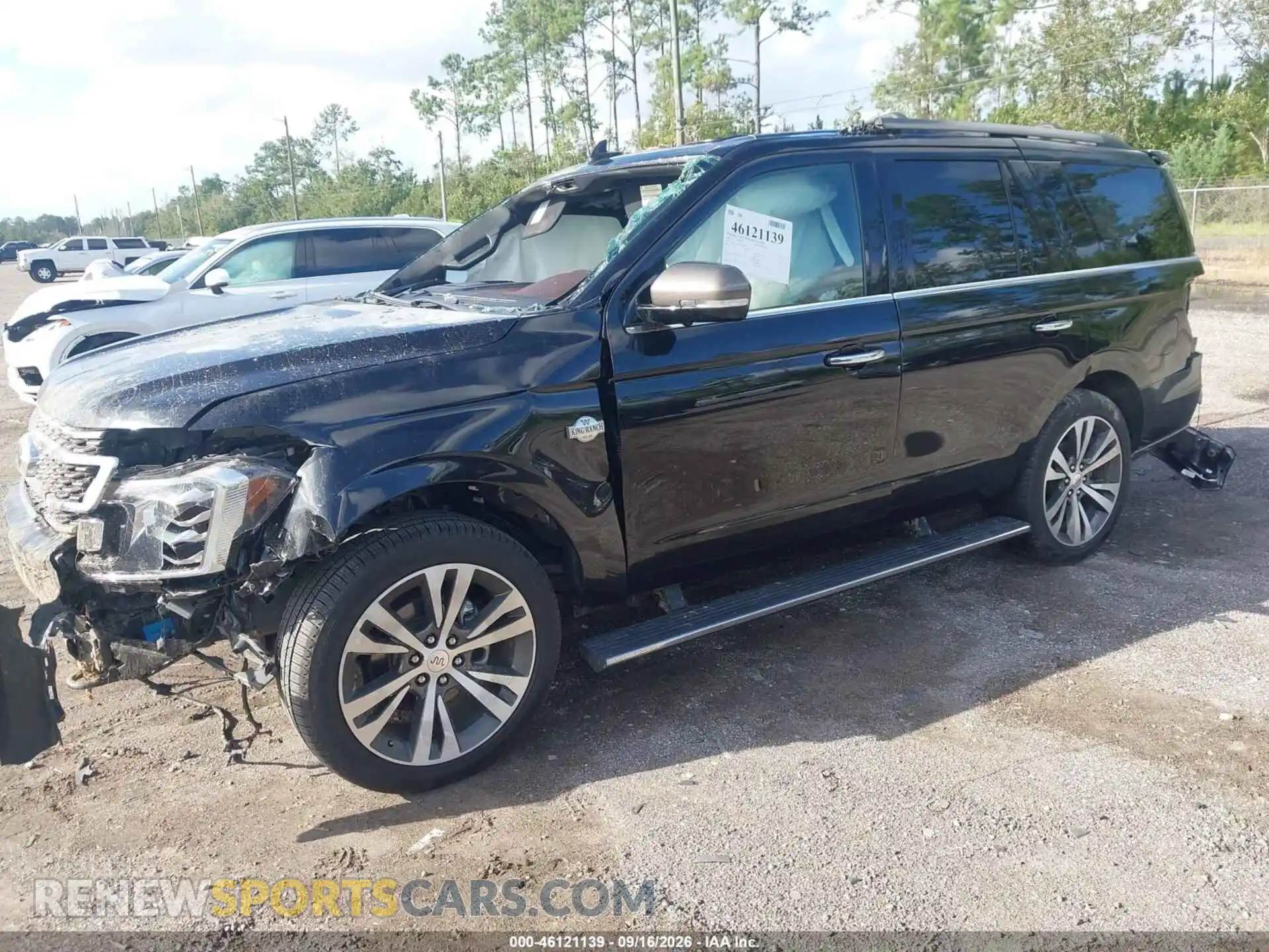 2 Photograph of a damaged car 1FMJU1PT1MEA43586 FORD EXPEDITION 2021