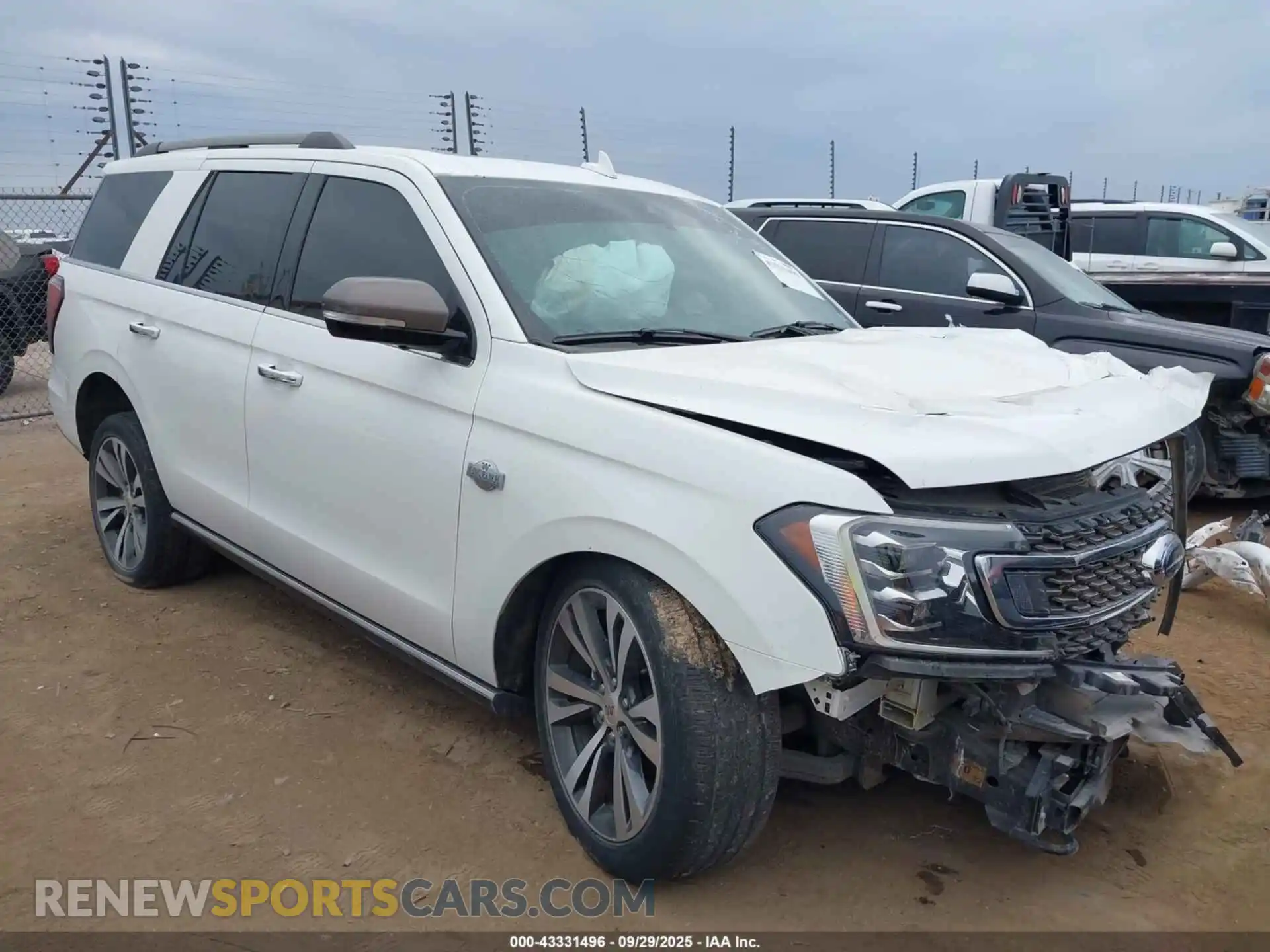 1 Photograph of a damaged car 1FMJU1PT4MEA64609 FORD EXPEDITION 2021