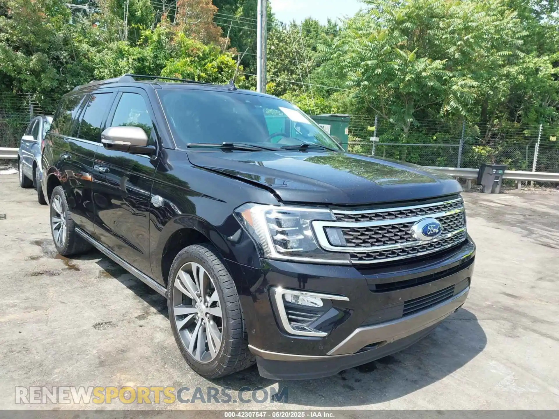 1 Photograph of a damaged car 1FMJU1PT4MEA77957 FORD EXPEDITION 2021