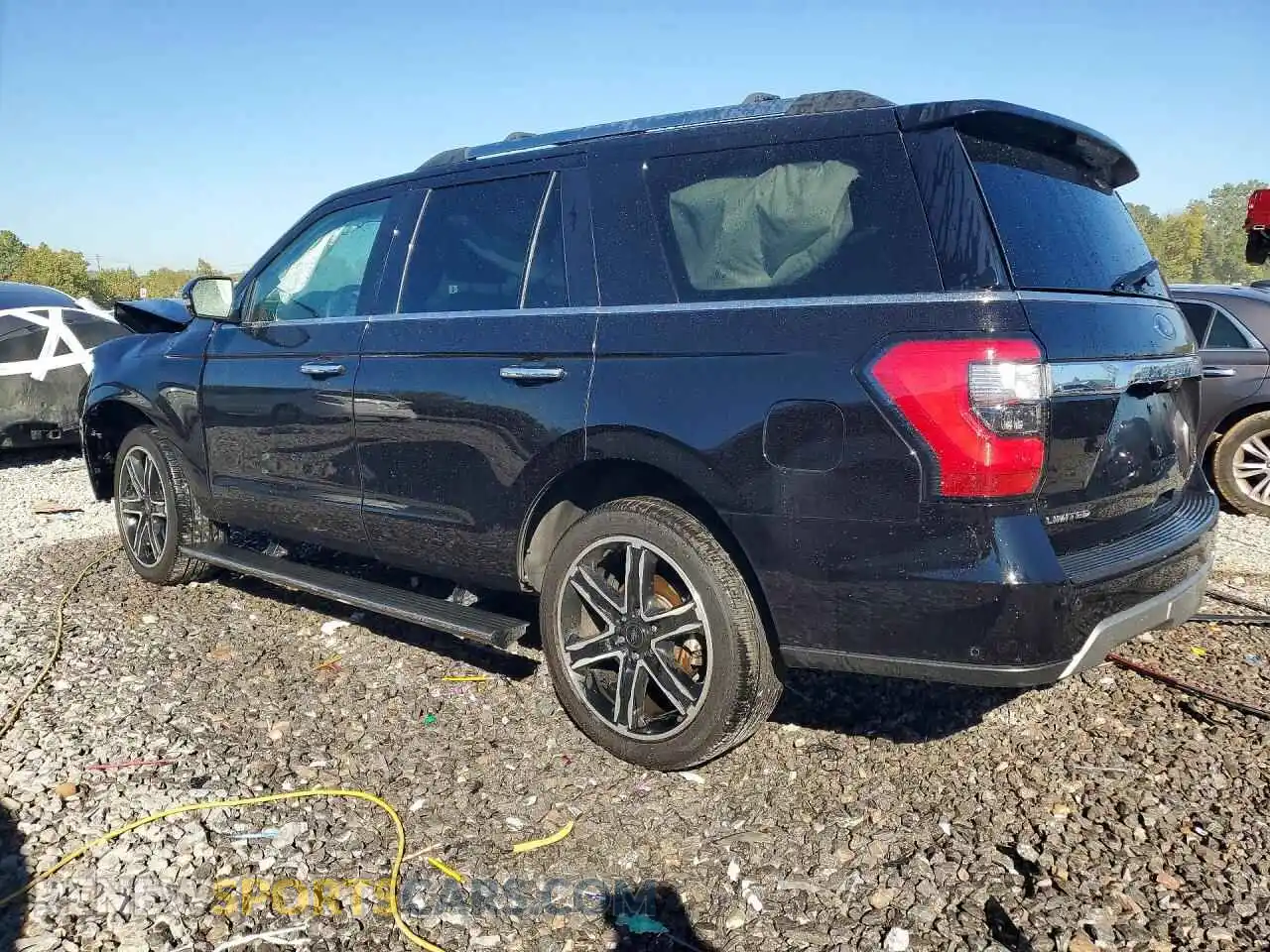 2 fotografías del automóvil dañado 1FMJU2AT0MEA74925 FORD EXPEDITION 2021