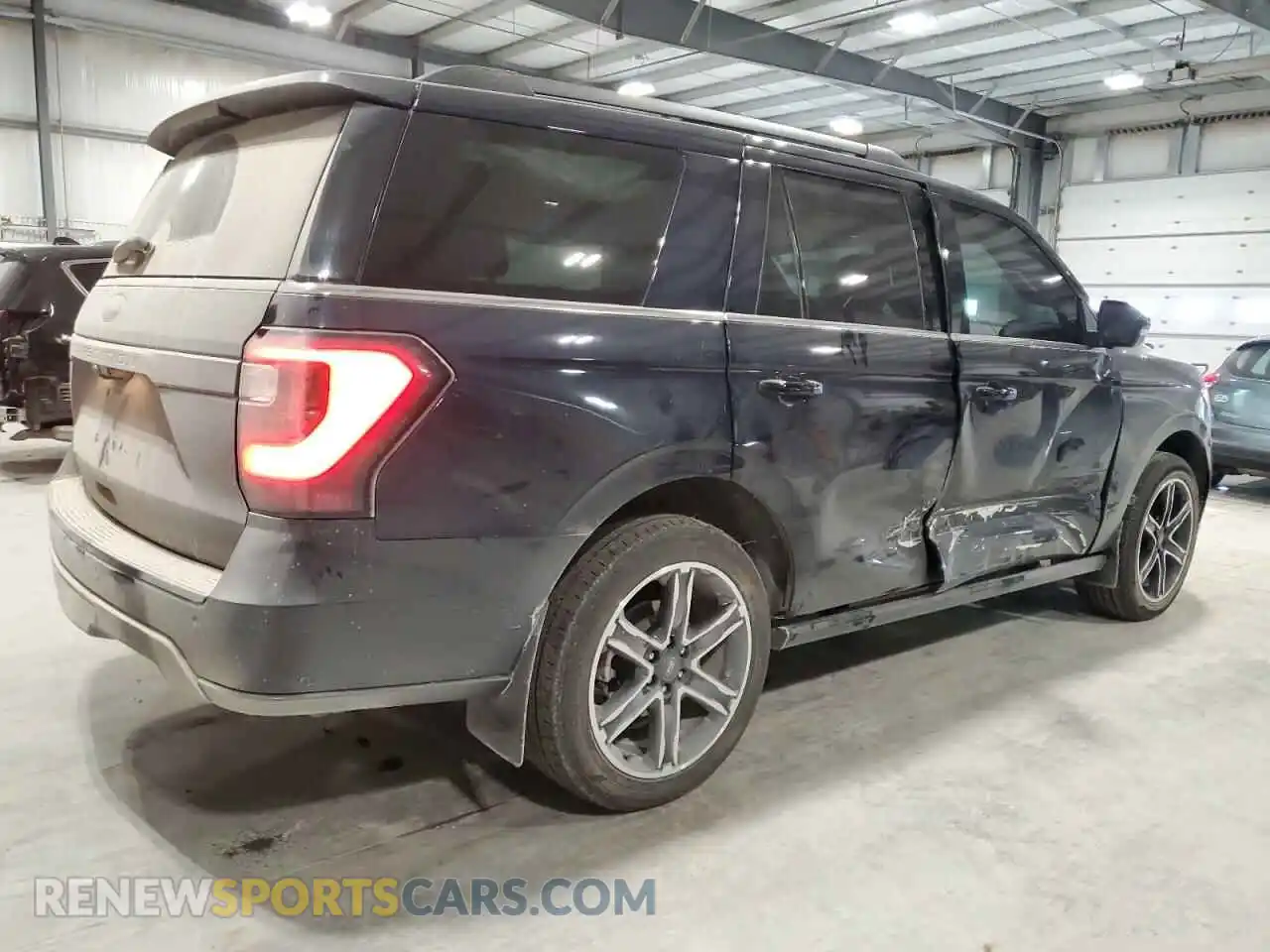 3 Photograph of a damaged car 1FMJU2AT2MEA62792 FORD EXPEDITION 2021