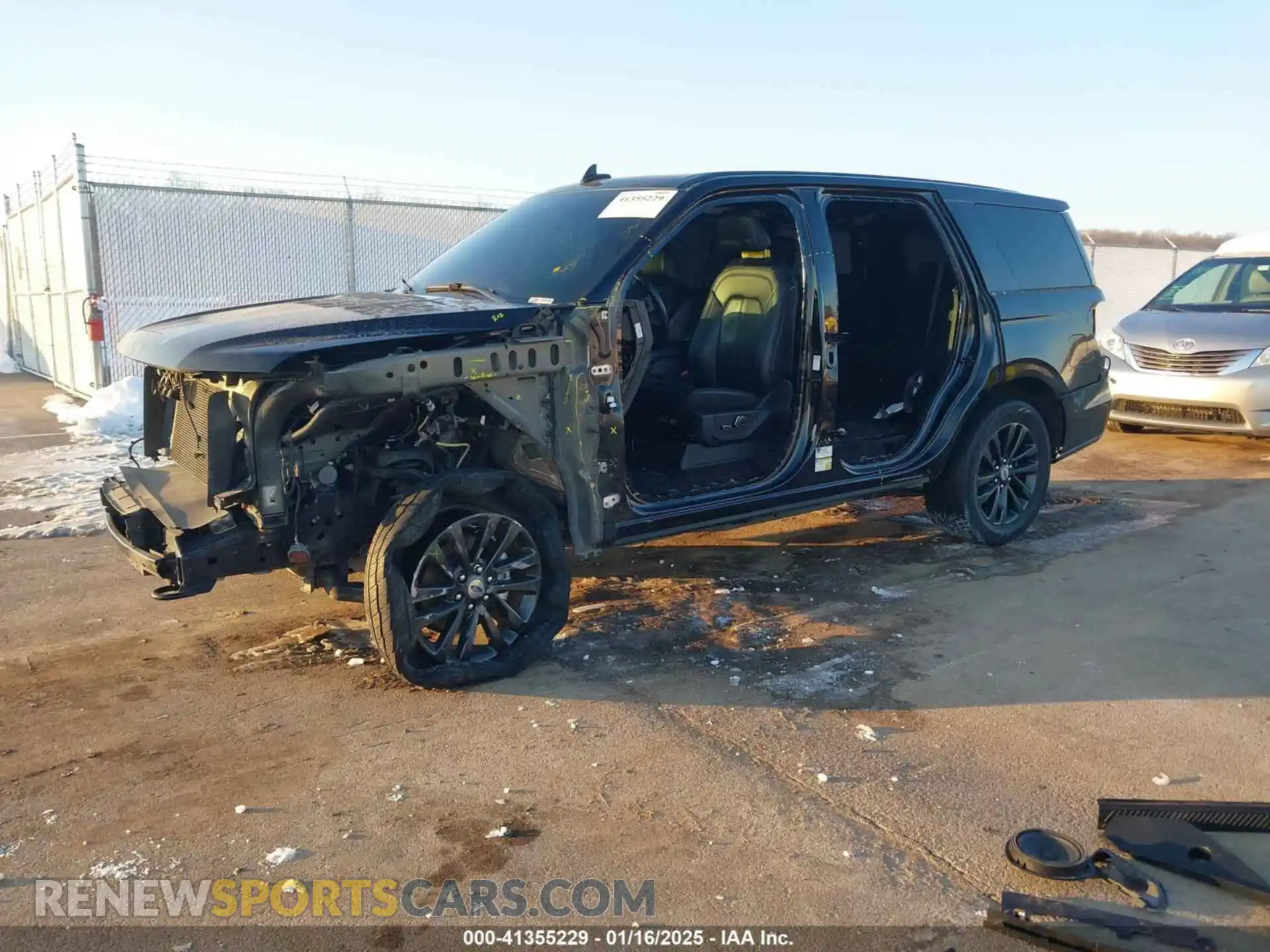 2 Photograph of a damaged car 1FMJU2AT4MEA07535 FORD EXPEDITION 2021