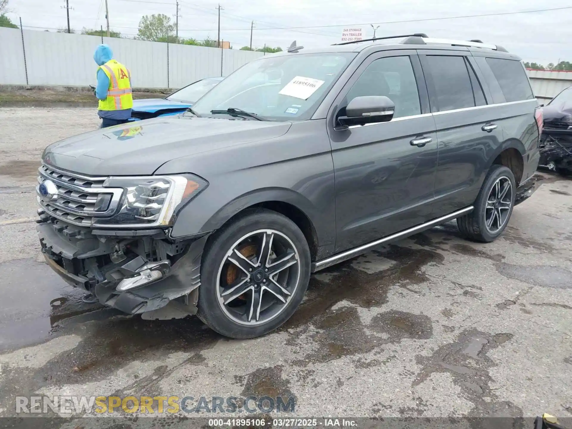 2 Photograph of a damaged car 1FMJU2AT4MEA53527 FORD EXPEDITION 2021