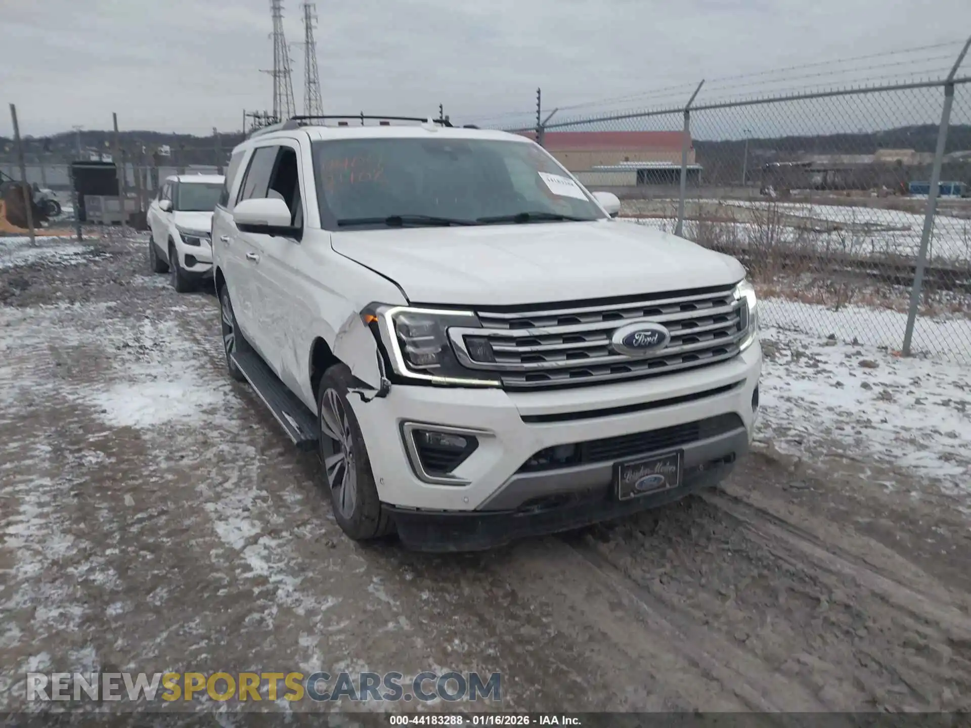 1 Photograph of a damaged car 1FMJU2AT5MEA24540 FORD EXPEDITION 2021
