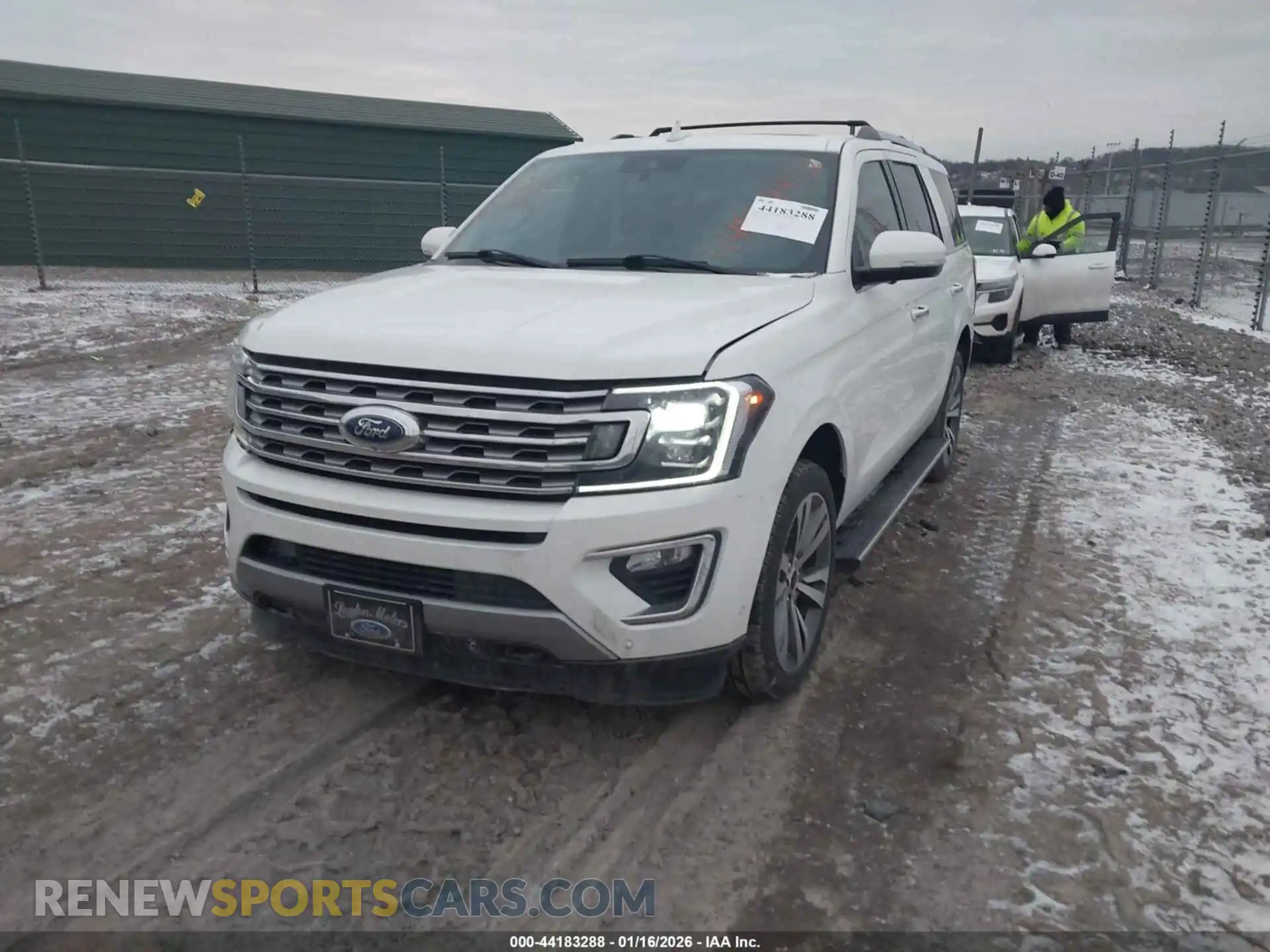 2 Photograph of a damaged car 1FMJU2AT5MEA24540 FORD EXPEDITION 2021