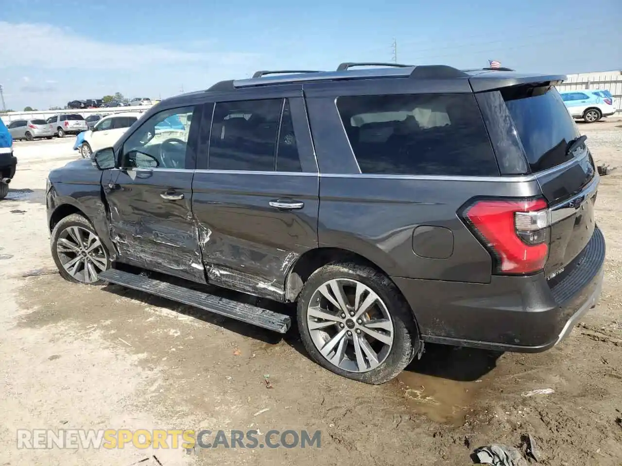 2 Photograph of a damaged car 1FMJU2AT8MEA47360 FORD EXPEDITION 2021