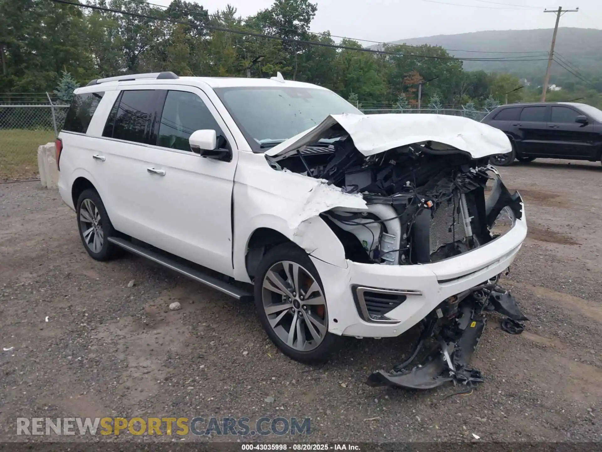 1 Photograph of a damaged car 1FMJU2AT9MEA58058 FORD EXPEDITION 2021