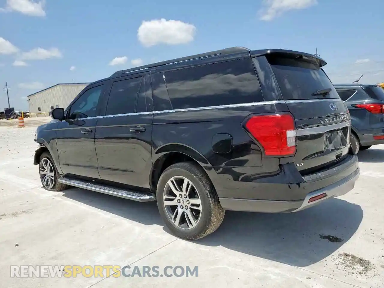2 Photograph of a damaged car 1FMJK1HT0NEA48784 FORD EXPEDITION 2022