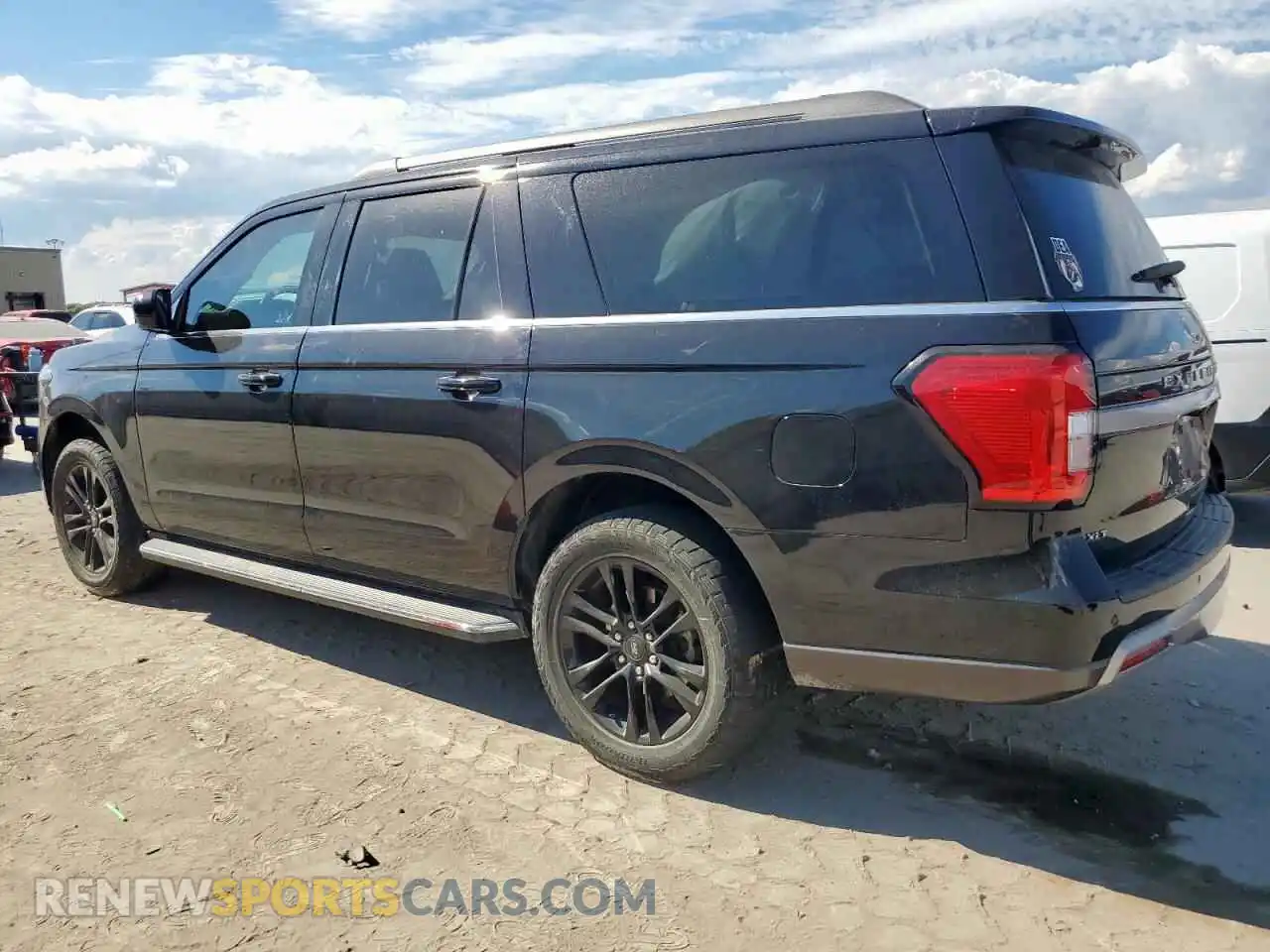 2 Photograph of a damaged car 1FMJK1JT4NEA49754 FORD EXPEDITION 2022