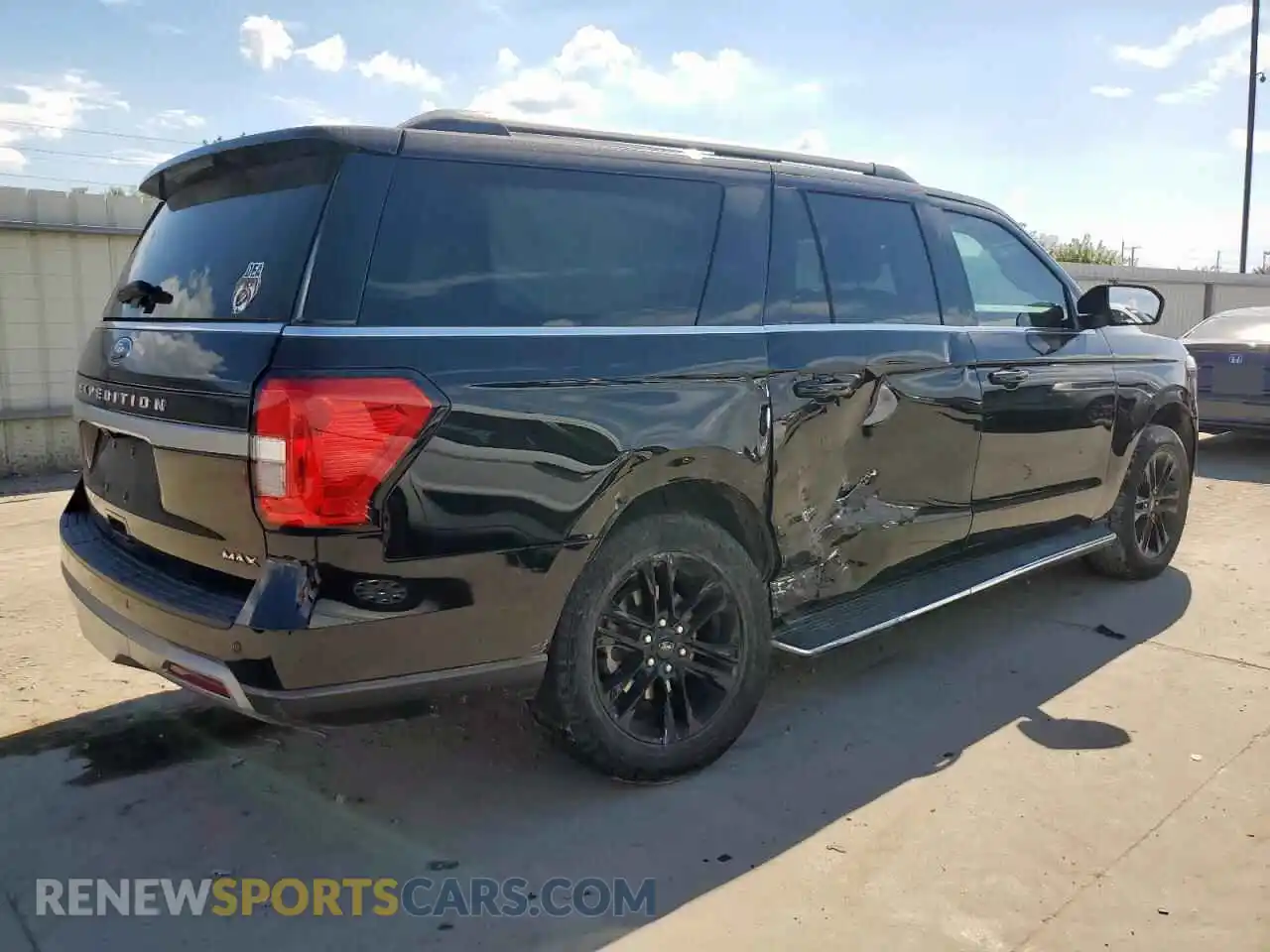 3 Photograph of a damaged car 1FMJK1JT4NEA49754 FORD EXPEDITION 2022