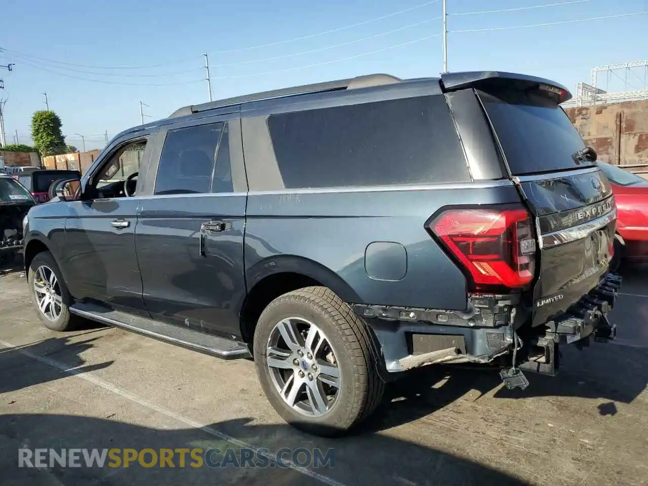 2 Photograph of a damaged car 1FMJK1KT0NEA41696 FORD EXPEDITION 2022