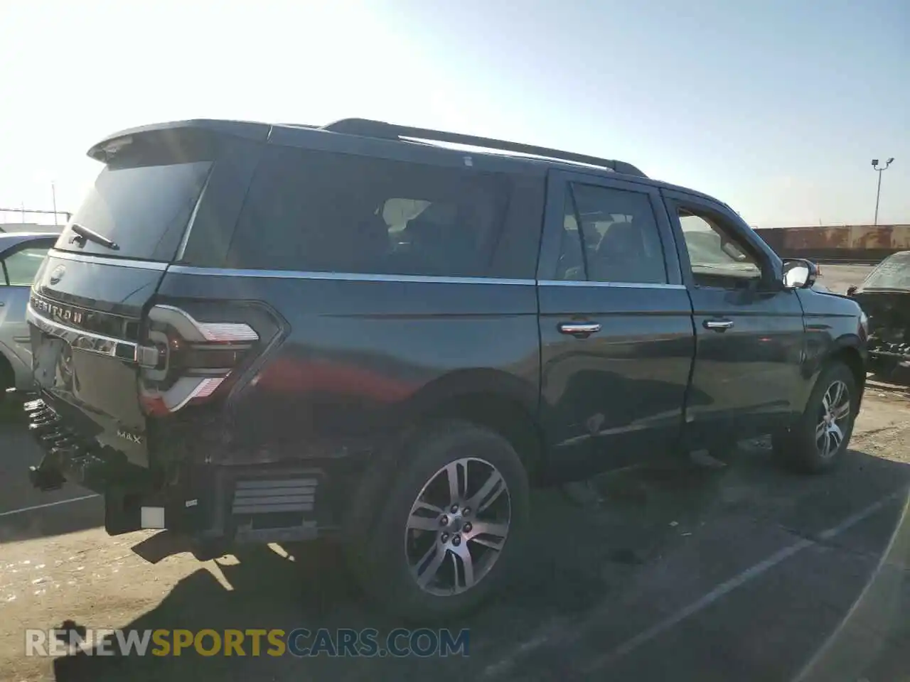 3 Photograph of a damaged car 1FMJK1KT0NEA41696 FORD EXPEDITION 2022