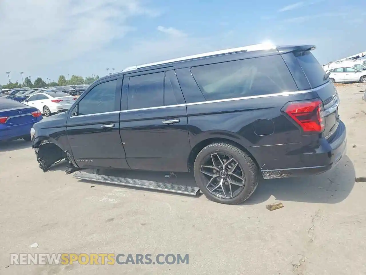 2 Photograph of a damaged car 1FMJK1MT7NEA66897 FORD EXPEDITION 2022