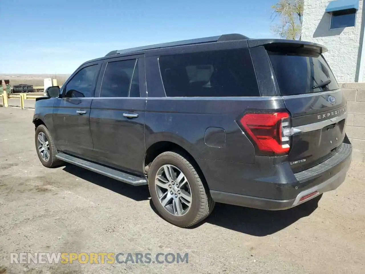 2 fotografías del automóvil dañado 1FMJK2AT3NEA27377 FORD EXPEDITION 2022
