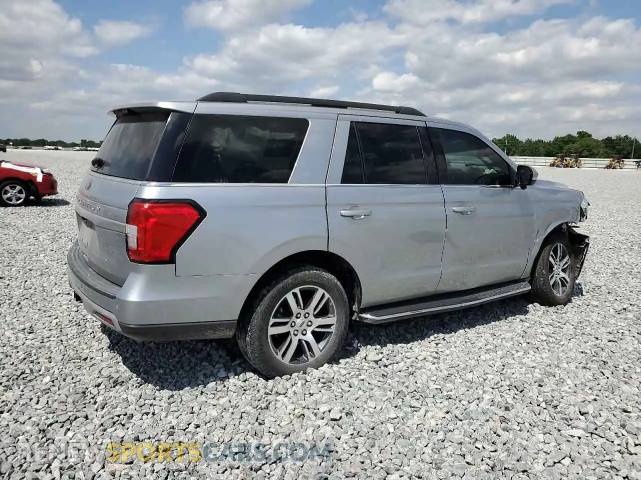 3 Photograph of a damaged car 1FMJU1HT2NEA02481 FORD EXPEDITION 2022