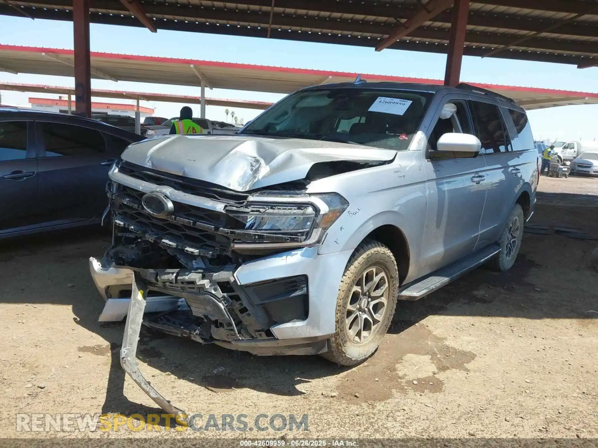 2 fotografías del automóvil dañado 1FMJU1HT4NEA67039 FORD EXPEDITION 2022