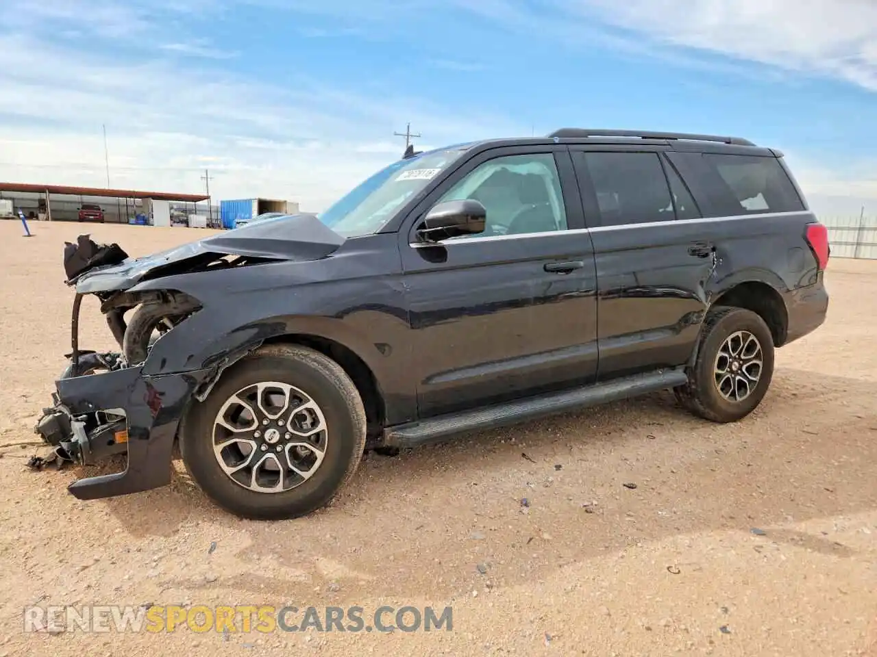1 Photograph of a damaged car 1FMJU1HTXNEA65490 FORD EXPEDITION 2022