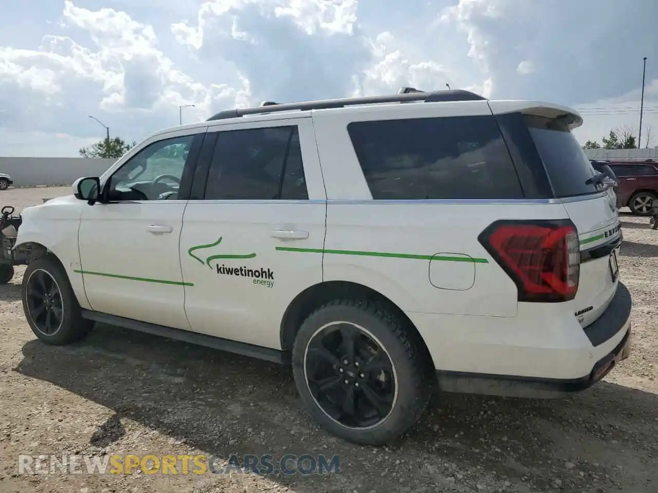 2 Photograph of a damaged car 1FMJU2AT3NEA60471 FORD EXPEDITION 2022