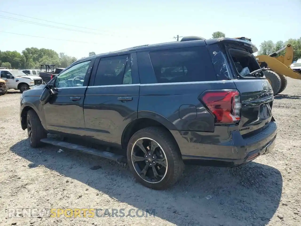 2 Photograph of a damaged car 1FMJU2AT5NEA04385 FORD EXPEDITION 2022