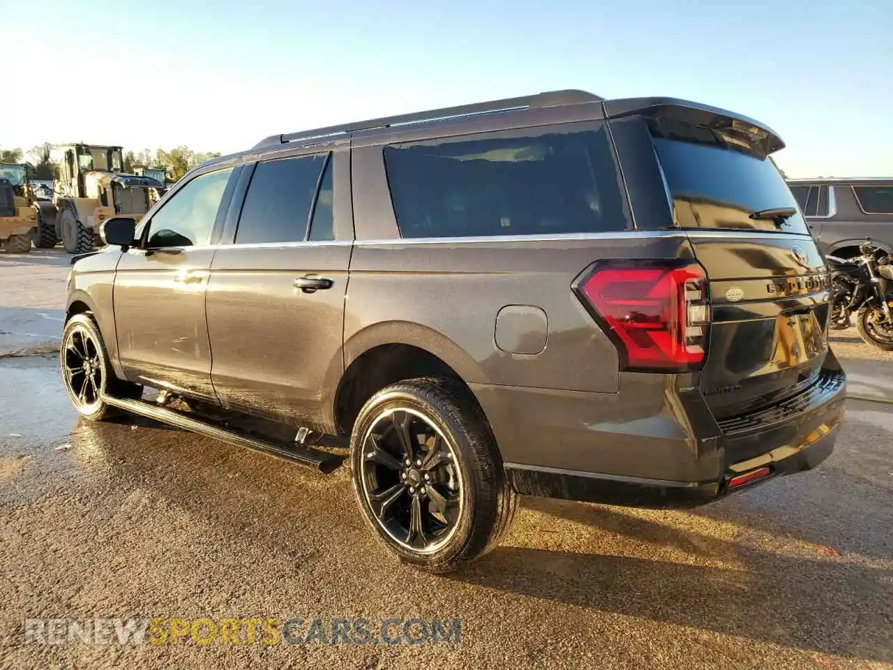 2 fotografías del automóvil dañado 1FMJK1K85PEA36833 FORD EXPEDITION 2023