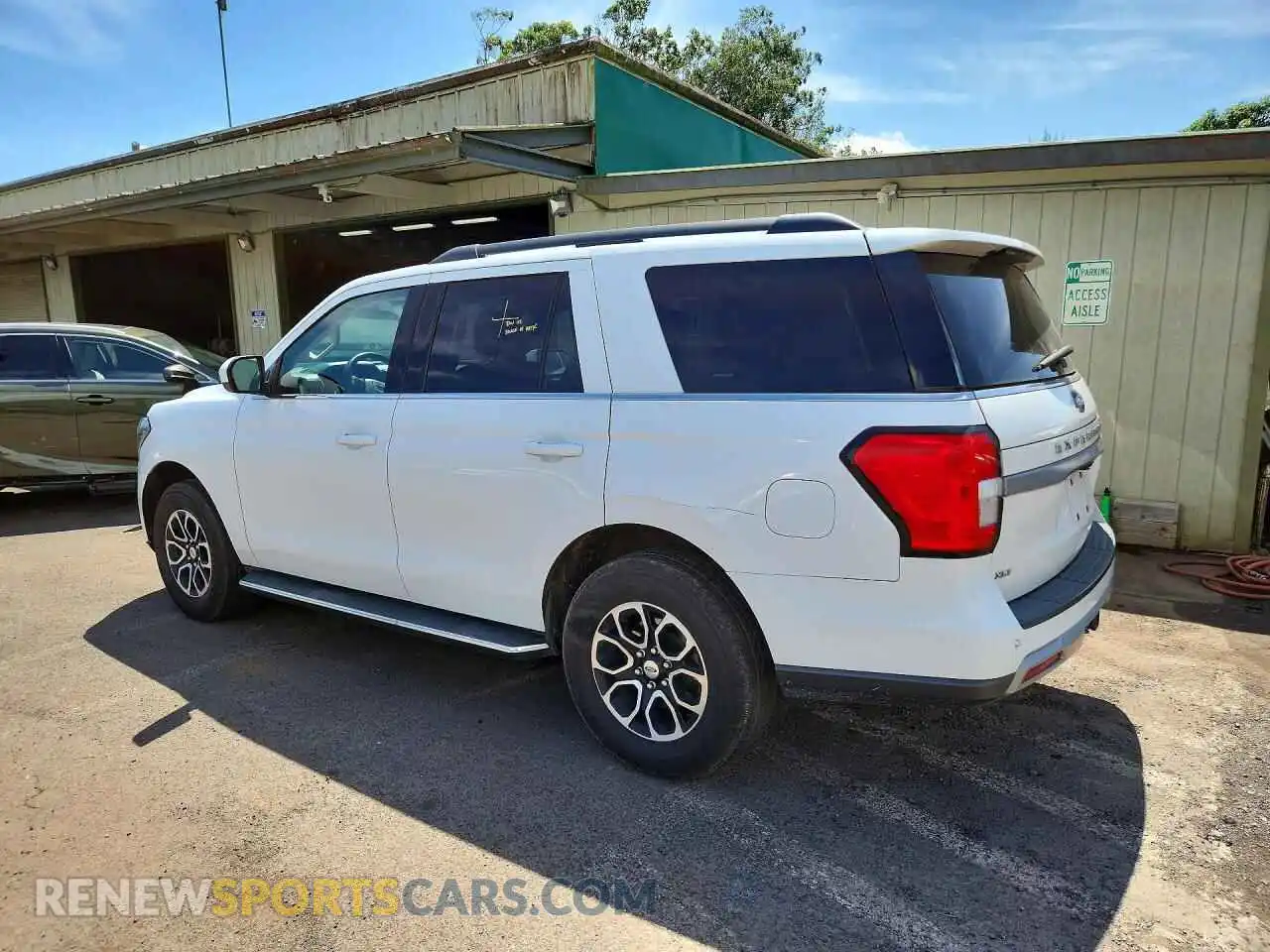 2 Фотография поврежденного автомобиля 1FMJU1H89PEA40076 FORD EXPEDITION 2023