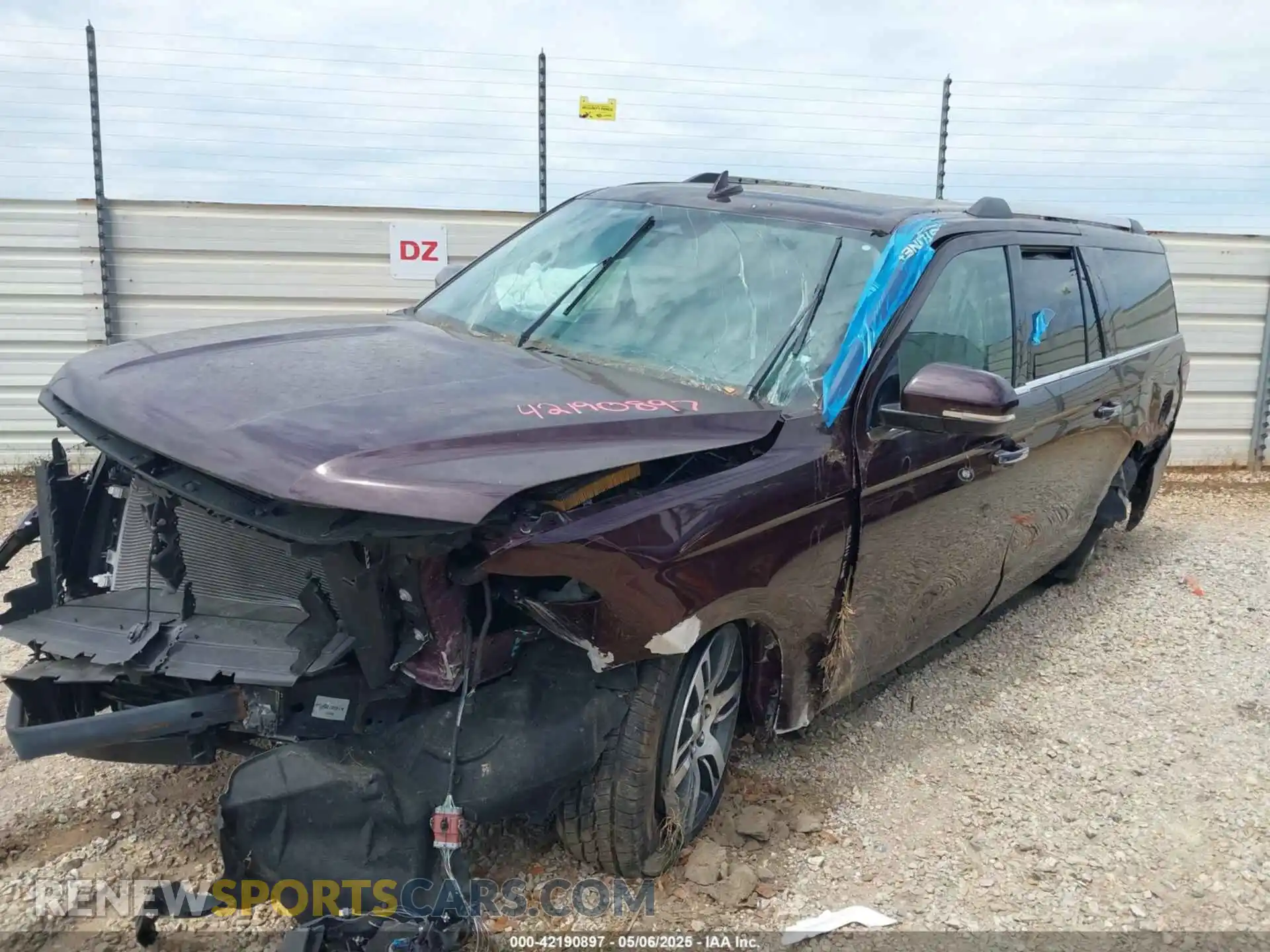 2 Photograph of a damaged car 1FMJK1K80REA42655 FORD EXPEDITION 2024