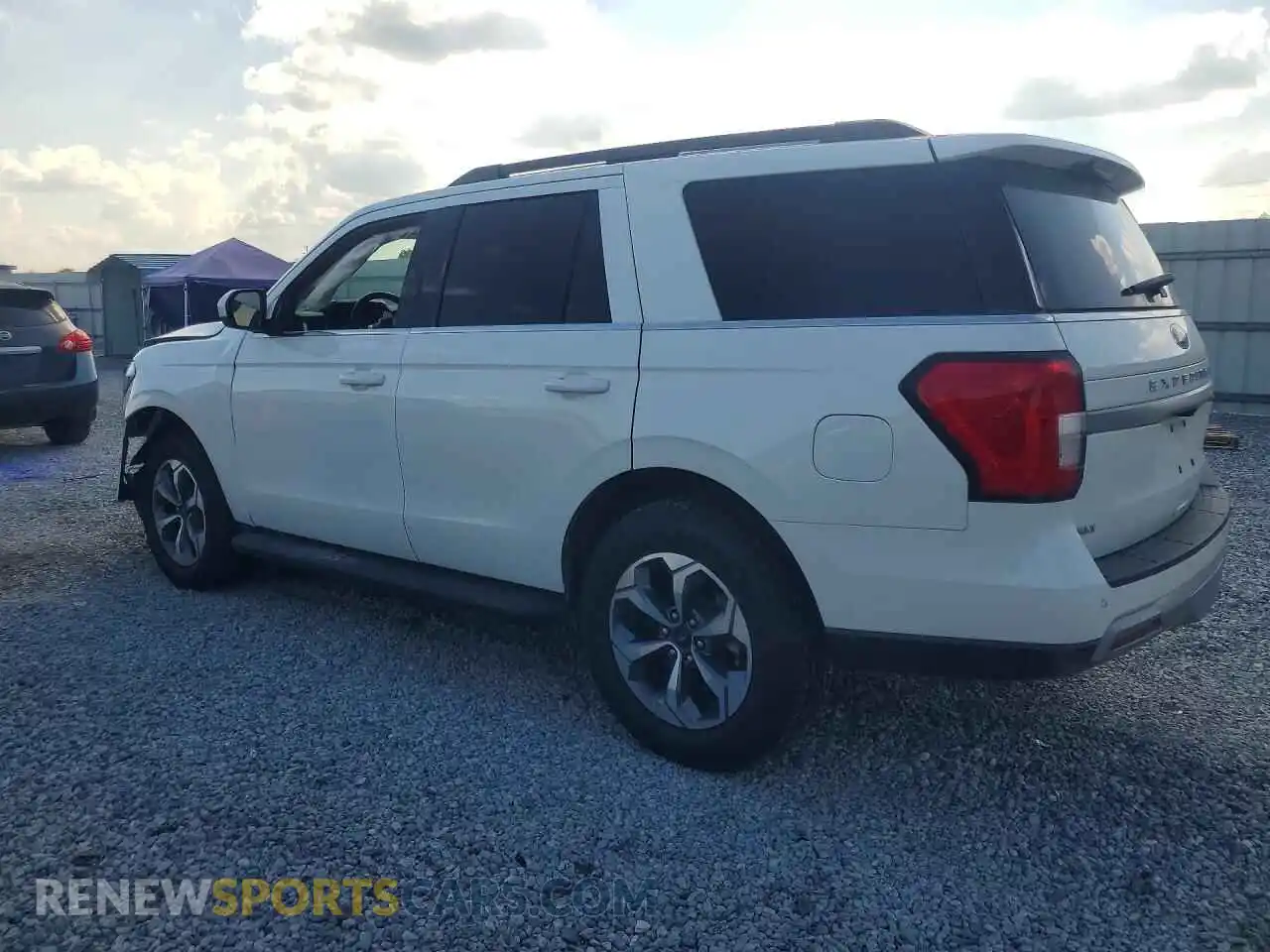 2 Photograph of a damaged car 1FMJU1H89REA76451 FORD EXPEDITION 2024